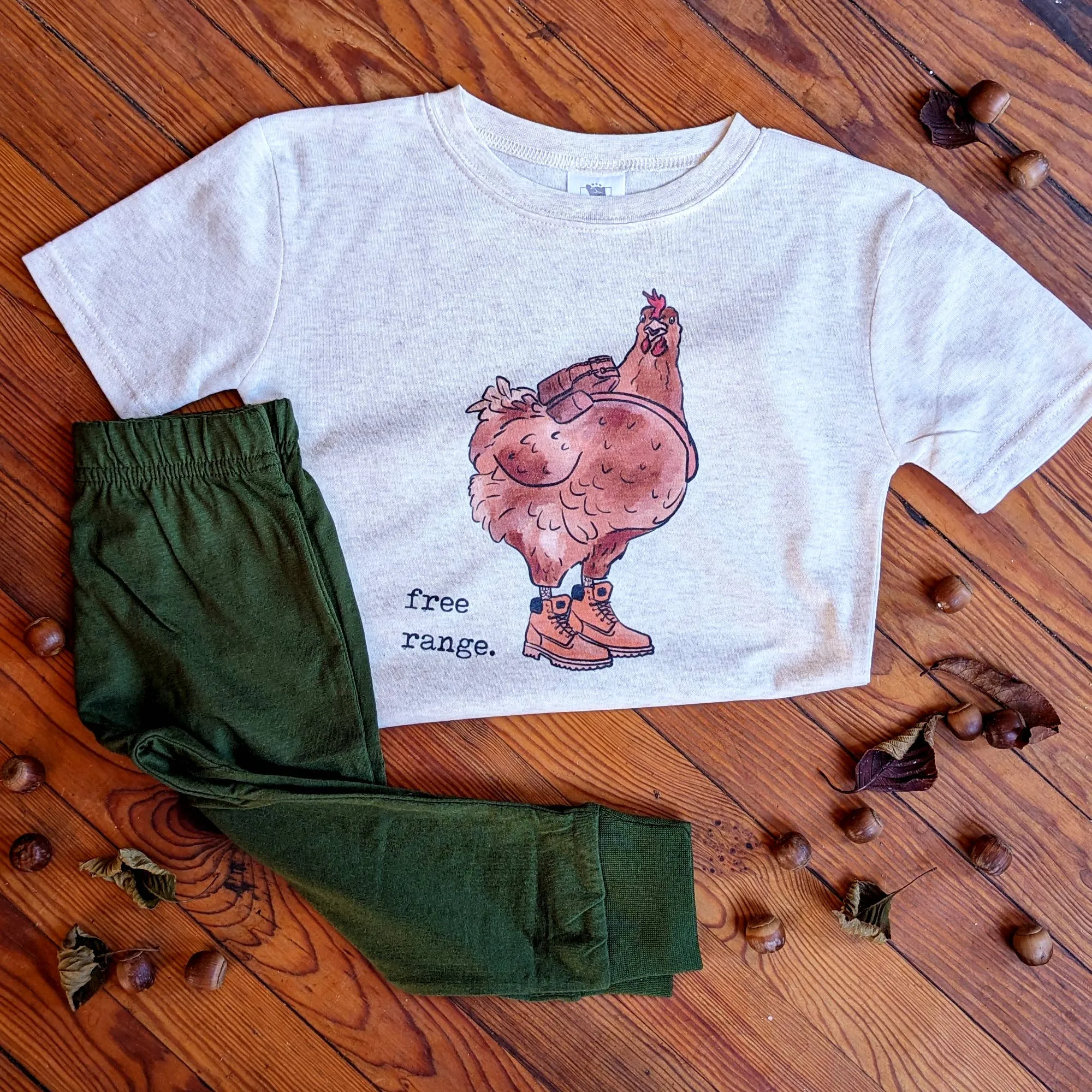 "Free Range" Chicken Hiking shirt for Little Explorers (White)